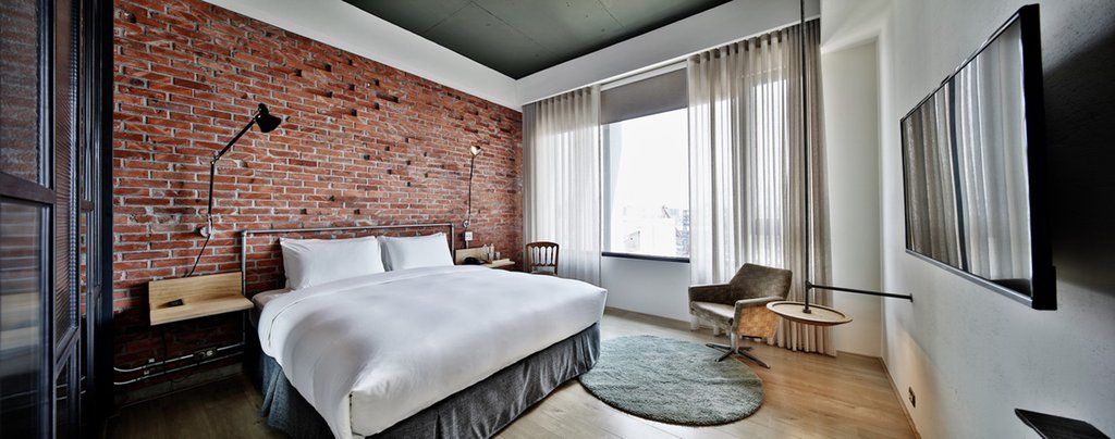 U.I.J Hotel & Hostel Тайнань Екстер'єр фото